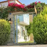 Deniz Kabugu Hotel 2*