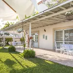 Deniz Kabugu Alacati