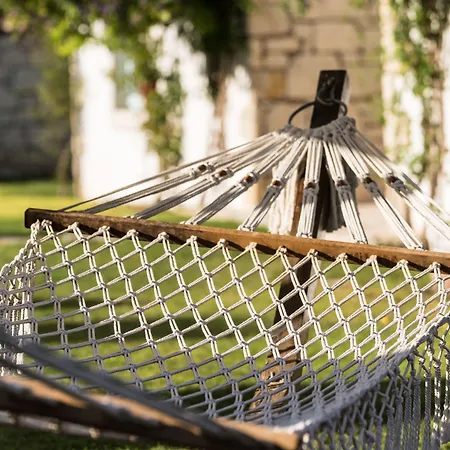 Deniz Kabugu Hotell 2*