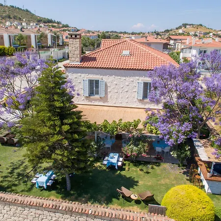 Deniz Kabugu Hotell 2*