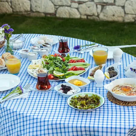Deniz Kabugu 2* ألاتشاتي