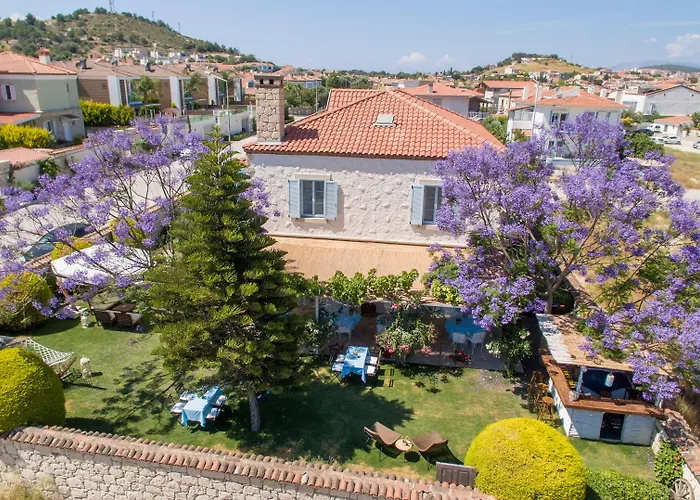 Deniz Kabugu Hotel 2*